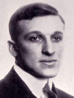 Hall of Fame - Hyman Goldstein, Class of 1917L